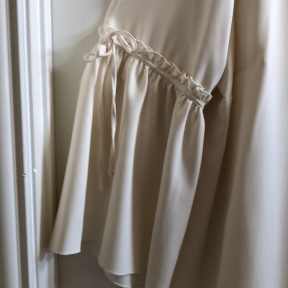 Lane Bryant Cream Top with Bell Sleeves. 14/16. - Picture 3 of 8